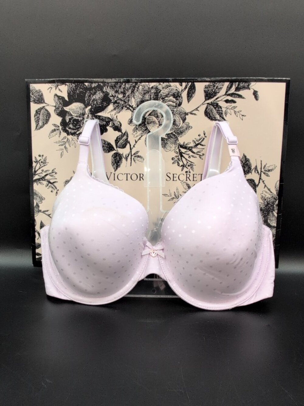 Victoria Secret Body By Victoria Lightly Lined Coverage Bra 34DD Delicate Violet